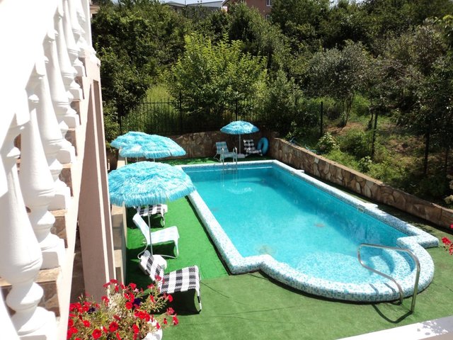 Светлана (Svetlana)