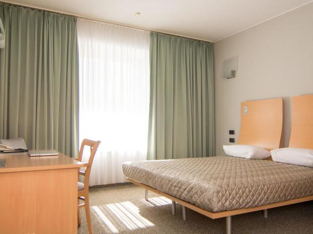 фото отеля Ева (Eva) изображение №9