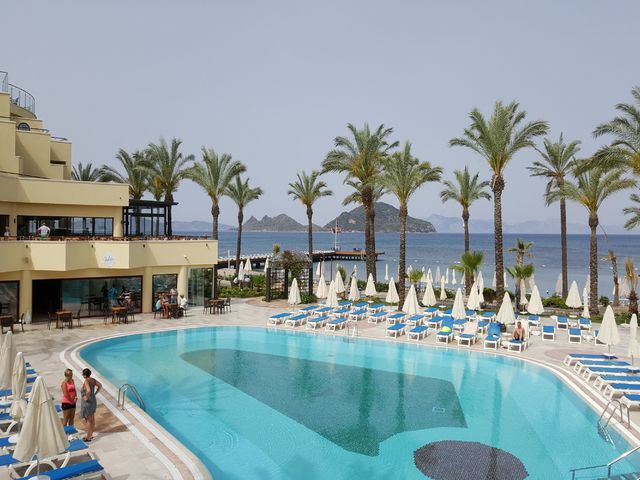фото отеля Sundance Resort (ex. Vera Aegean Dream Resort; Aegean Dream Resort) изображение №1