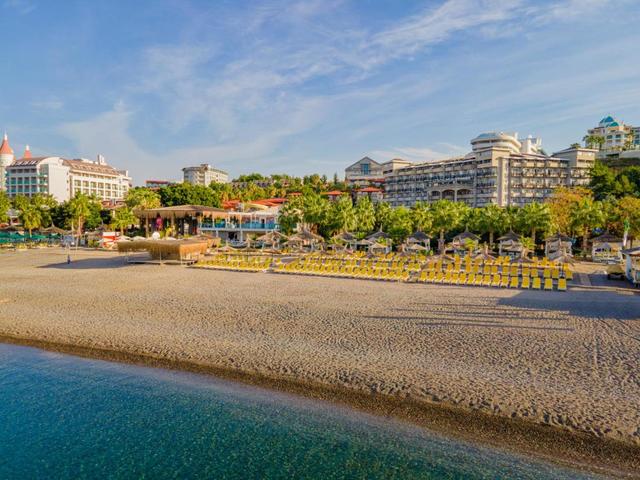 фото отеля Justiniano Deluxe Resort изображение №21