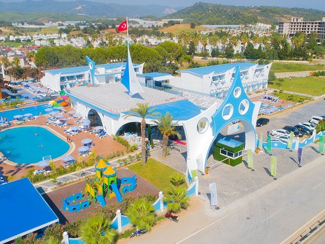 http://Marine%20Family%20Club%20Hotel%20(ex.%20Otium%20Family%20Club%20Marine%20Beach;%20Aqua%20Marin%20Beach%20Resort)