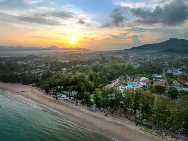 фото отеля Arinara Bangtao Beach Resort (ех. Dalar Resort BangTao Beach) изображение №77
