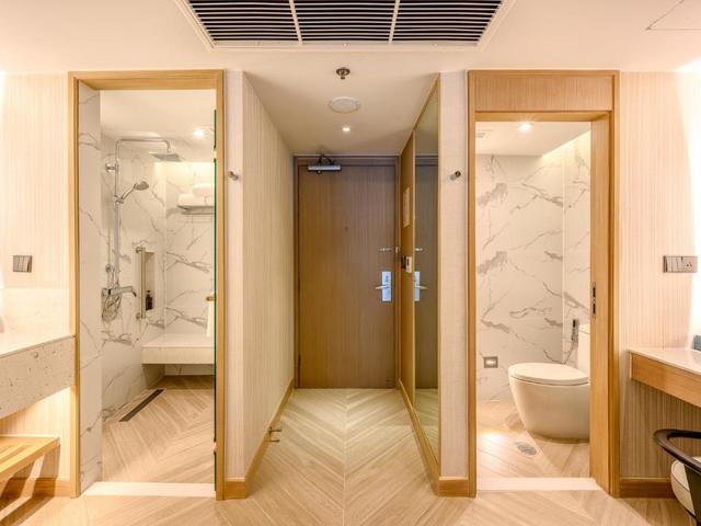 Туры в отель Holiday Inn Resort Phuket 4*, Таиланд, Пхукет: Патонг ...