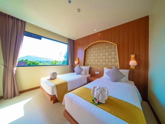 фотографии отеля Maikhao Palm Beach Resort изображение №19