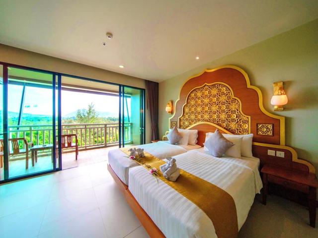 фотографии отеля Maikhao Palm Beach Resort изображение №11