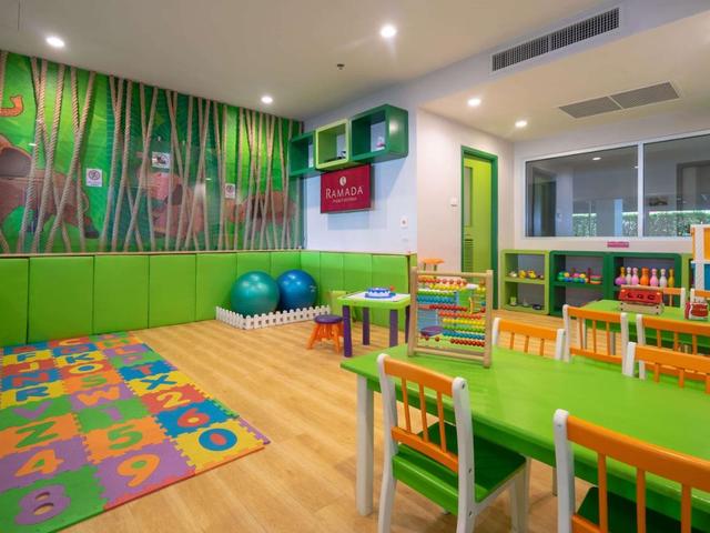фотографии отеля Ramada By Wyndham Phuket Deevana Patong изображение №3