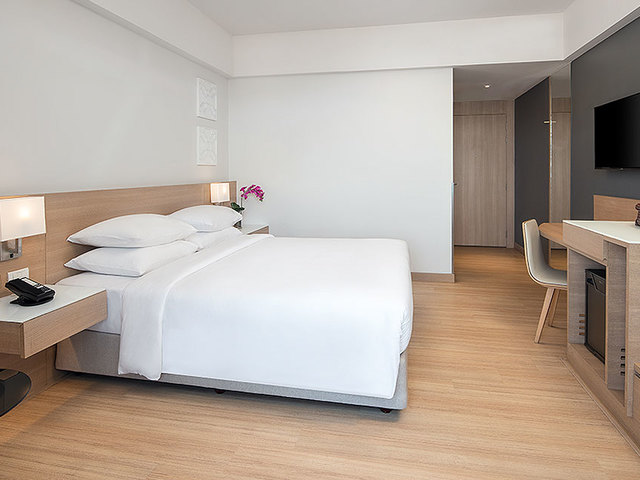 фото отеля The Andaman Beach (ex. Hyatt Place Phuket Patong) изображение №41