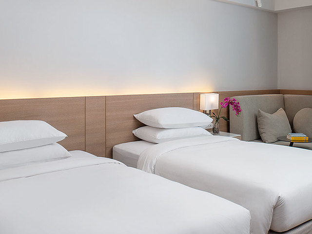 фото отеля The Andaman Beach (ex. Hyatt Place Phuket Patong) изображение №37
