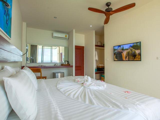 фотографии отеля Surin Beach Resort  изображение №23