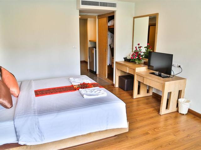 фотографии отеля Zephyr Grand Hotel (ex. The Three By APK) изображение №43