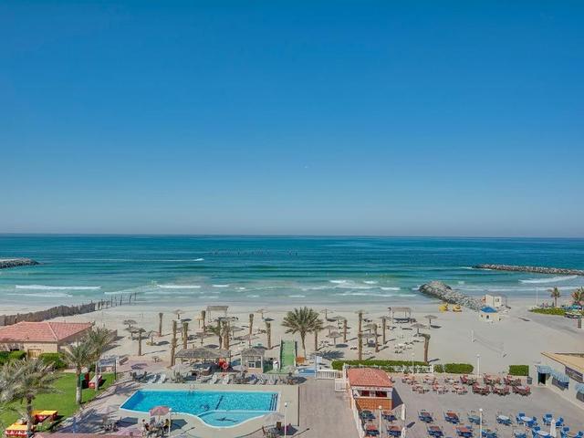 фото отеля Ajman Beach изображение №9
