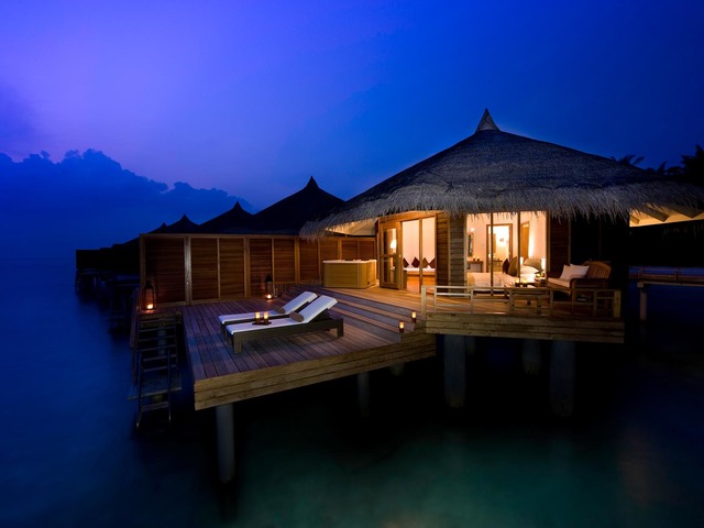 фотографии Kuramathi Maldives (ex. Kuramathi Island Resort) изображение №12
