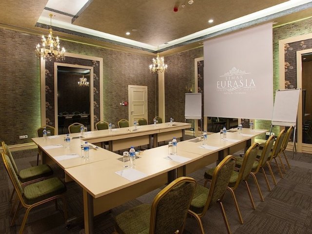 фото Limak Eurasia Luxury Hotel изображение №26