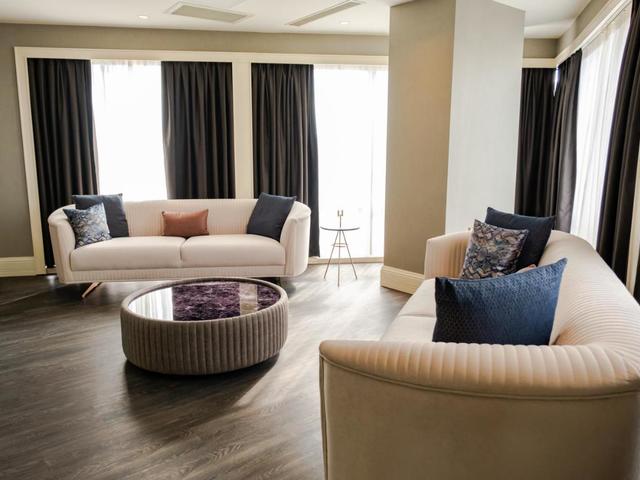 фото Windsor Hotel & Convention Centre Istanbul (ex. Titanic Business Golden Horn; Titanic Business Europe) изображение №22