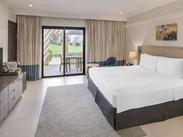 фотографии Radisson Blu Hotel & Resort Al Ain изображение №12