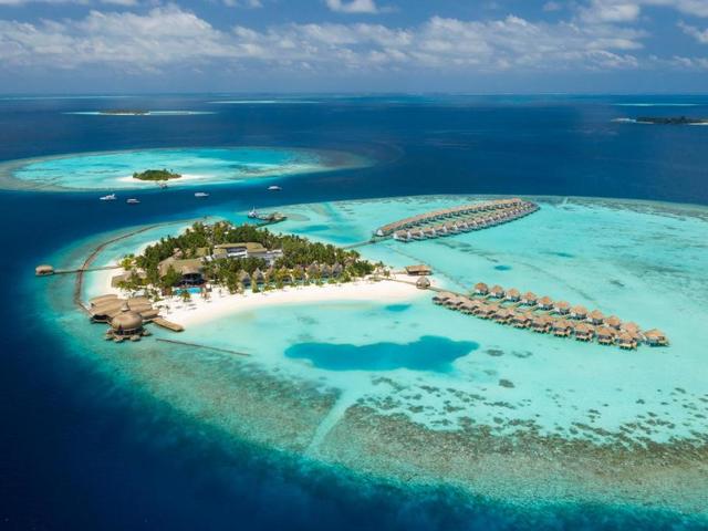 фото отеля Outrigger Maldives Maafushivaru Resort изображение №1