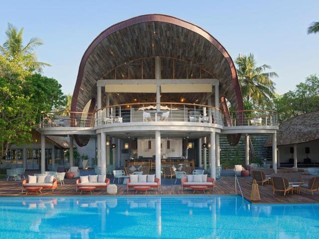 фотографии отеля Outrigger Maldives Maafushivaru Resort изображение №39