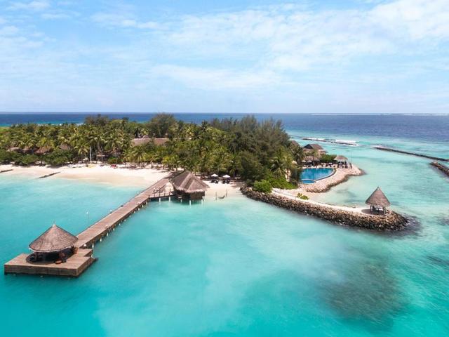 фото Taj Coral Reef Resort (ex. Vivanta By Taj – Coral Reef) изображение №18