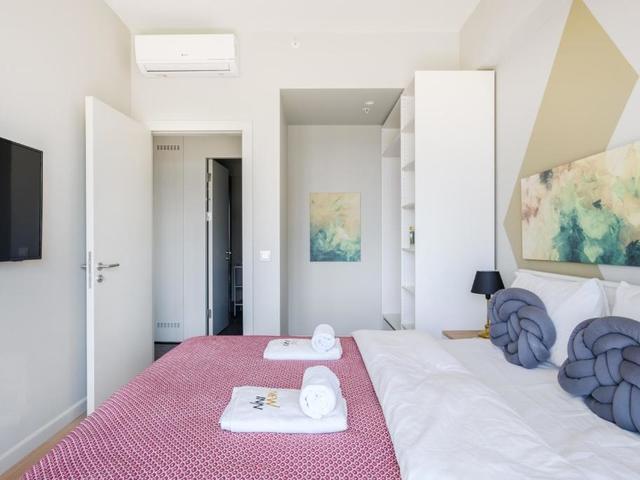 фото Roya Nova Residence by NewInn изображение №22