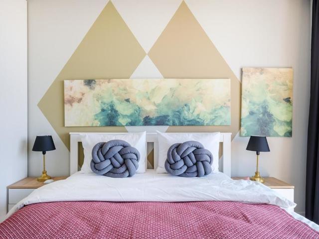 фото Roya Nova Residence by NewInn изображение №14