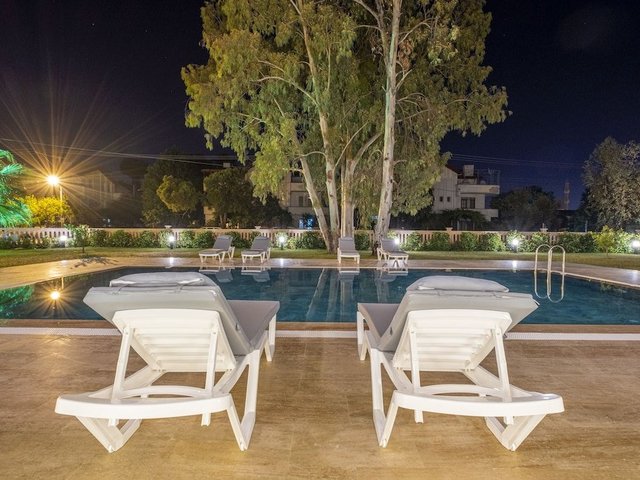 фотографии отеля Kalender Suits изображение №27