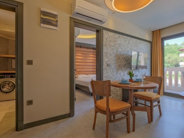 фотографии Kalender Suits изображение №12