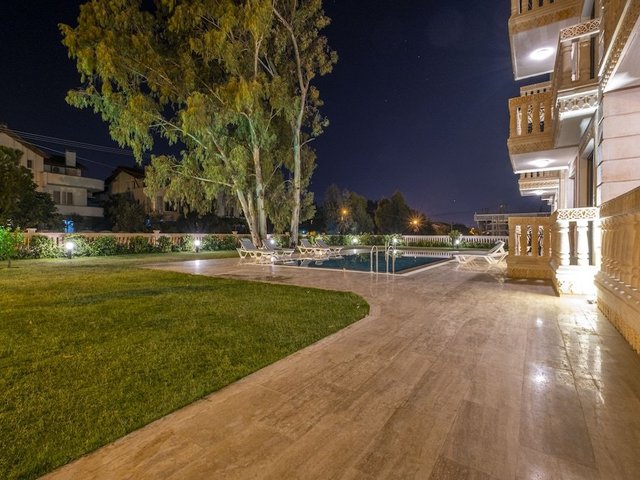 фотографии отеля Kalender Suits изображение №11