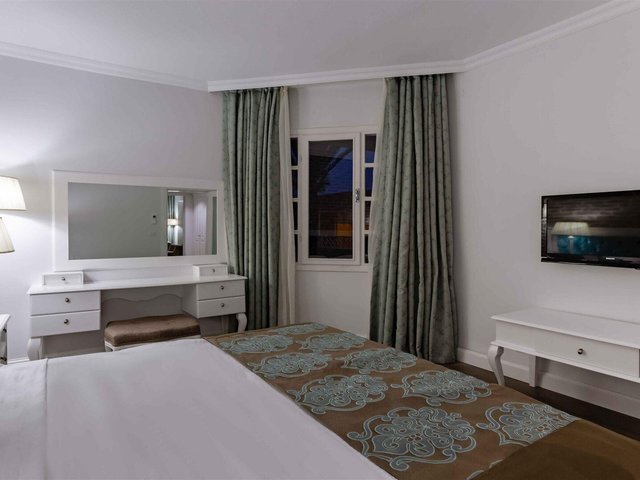 фотографии Euphoria Palm Beach (ex. Majesty Club Palm Beach) изображение №12