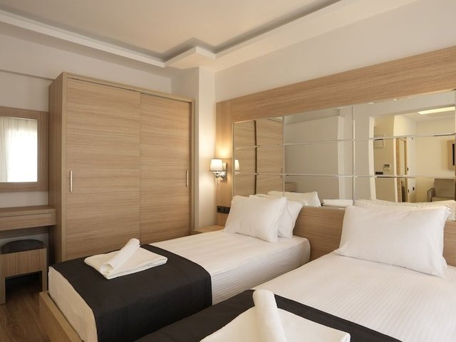 фотографии отеля Alesta Seaside Residence изображение №31
