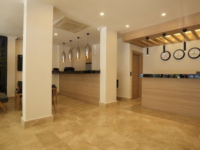 фотографии отеля Alesta Seaside Residence изображение №27