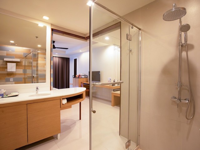 фотографии Holiday Ao Nang Beach Resort изображение №136