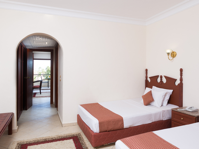 фото Aladdin Beach Resort (ex. Dessole Aladdin Beach Resort) изображение №6