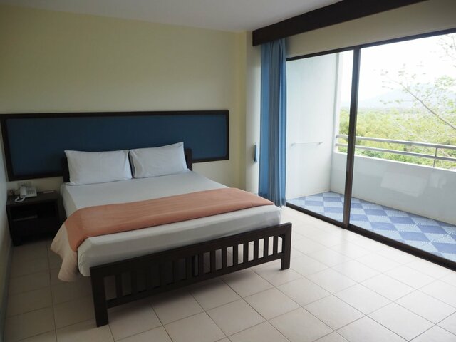 фото отеля Nice Beach Hotel изображение №41