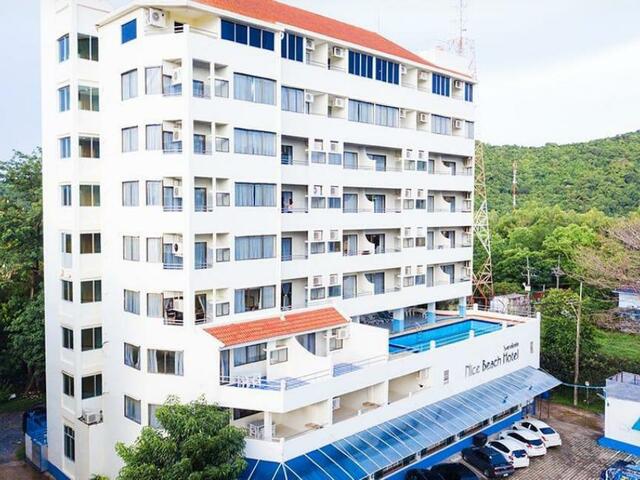 фото отеля Nice Beach Hotel изображение №1
