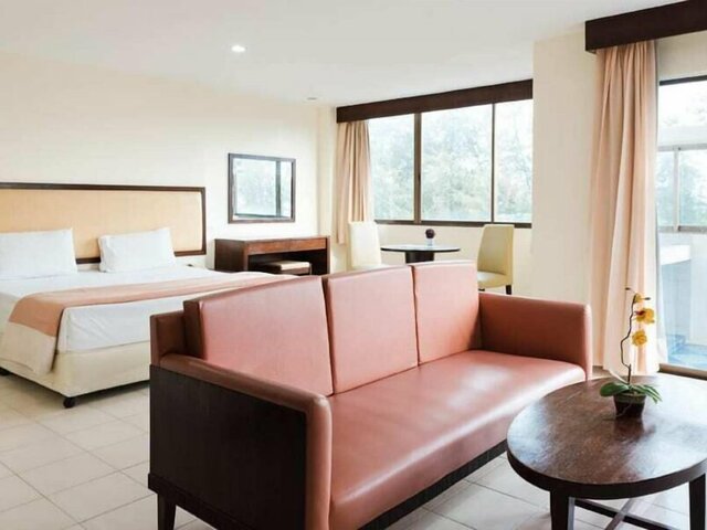 фото отеля Nice Beach Hotel изображение №29