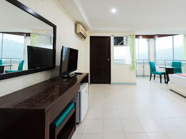 фотографии отеля Nice Beach Hotel изображение №15