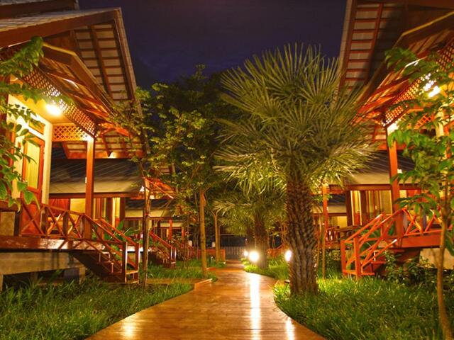 фотографии отеля Baan Siriporn Resort изображение №19