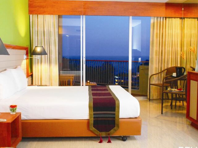 фото Long Beach Cha-Am Hotel изображение №42