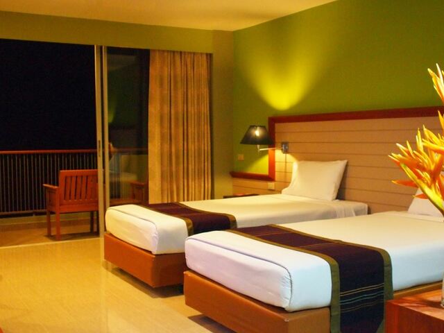 фото Long Beach Cha-Am Hotel изображение №10