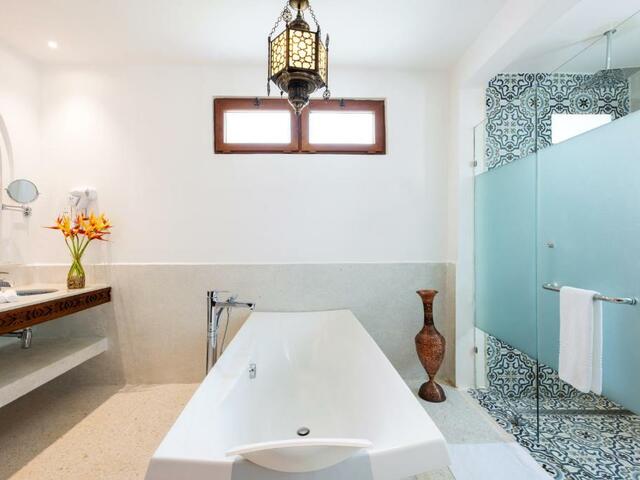 фотографии LUX Marijani Zanzibar (ex. Marijani Beach Resort & Spa) изображение №24