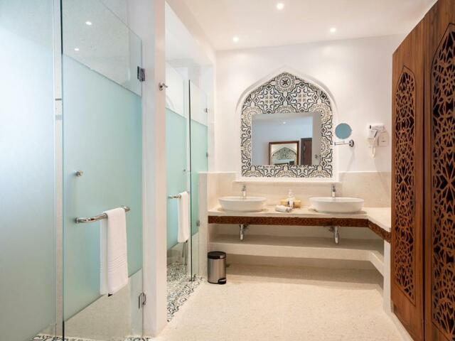 фото отеля LUX Marijani Zanzibar (ex. Marijani Beach Resort & Spa) изображение №21