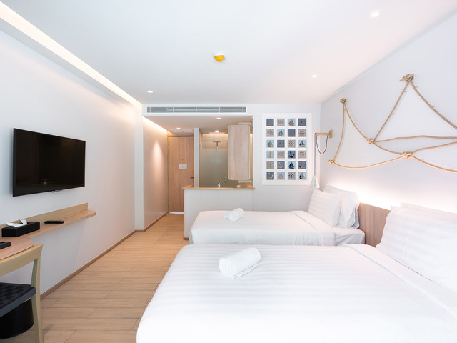 фотографии отеля Panwaburi Beachfront Resort изображение №71