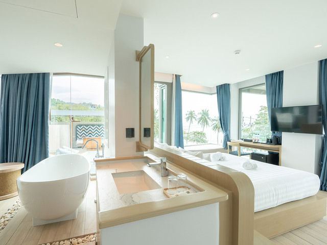 фото отеля Panwaburi Beachfront Resort изображение №37