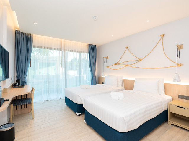 фотографии отеля Panwaburi Beachfront Resort изображение №31