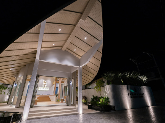 фото отеля Panwaburi Beachfront Resort изображение №17