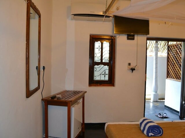 фотографии отеля Seaside Villa изображение №11