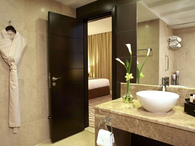 фото Cristal Hotel Abu Dhabi изображение №22