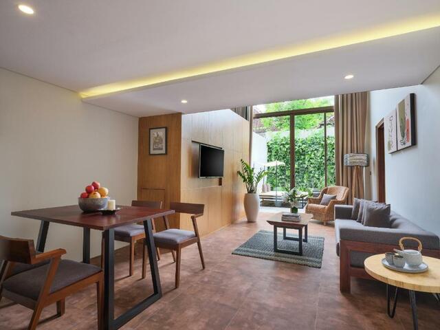 фотографии Kayumas Seminyak Resort  изображение №16