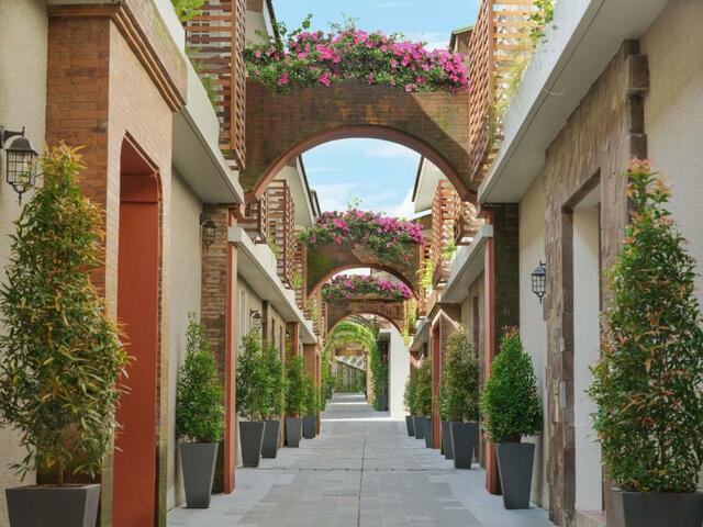 фото Kayumas Seminyak Resort  изображение №6