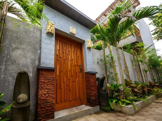 фотографии Suzuki 2 изображение №32